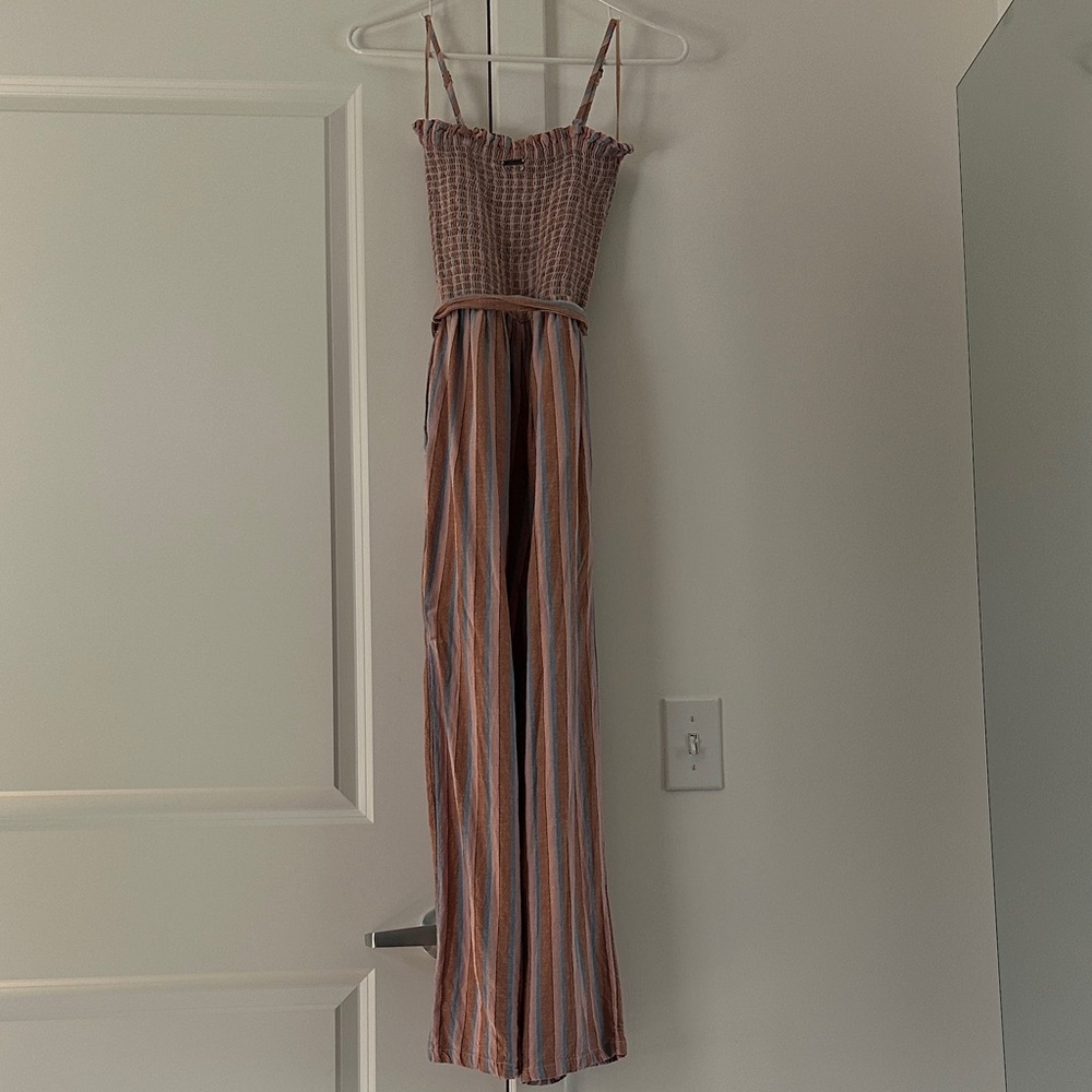 Billabong Pink and Blue Textured Jumpsuit - Picture 6 of 7